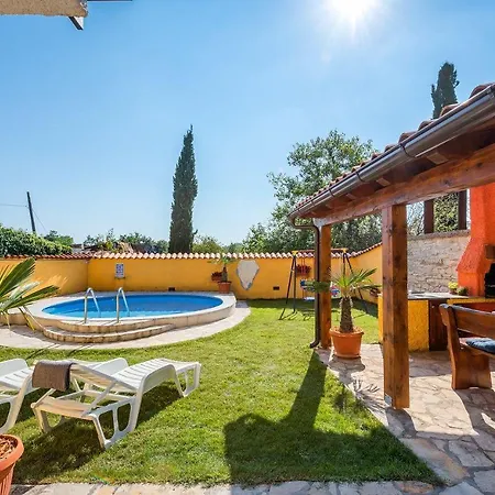 Rustikales Ferienhaus Mit Privatpool Vikendica Krnica