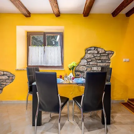 Vikendica Rustikales Ferienhaus Mit Privatpool Krnica