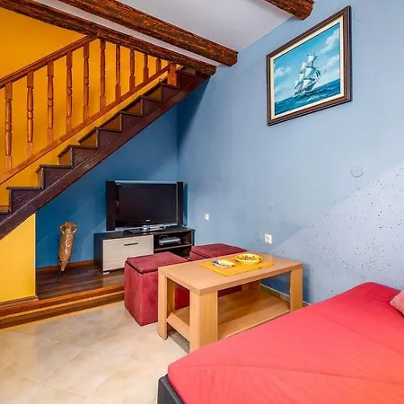 Rustikales Ferienhaus Mit Privatpool Krnica