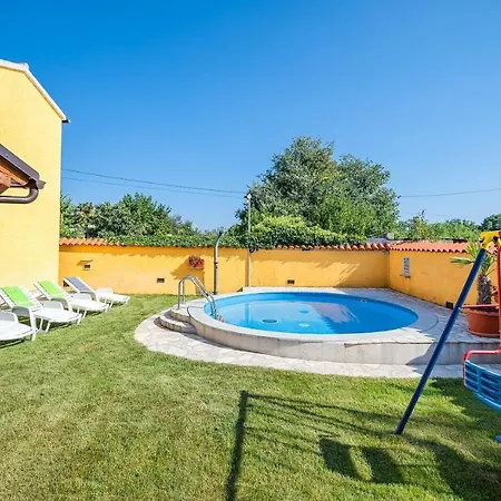 Rustikales Ferienhaus Mit Privatpool Krnica
