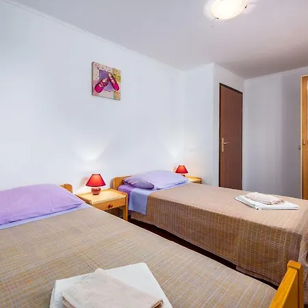 Rustikales Ferienhaus Mit Privatpool * Krnica